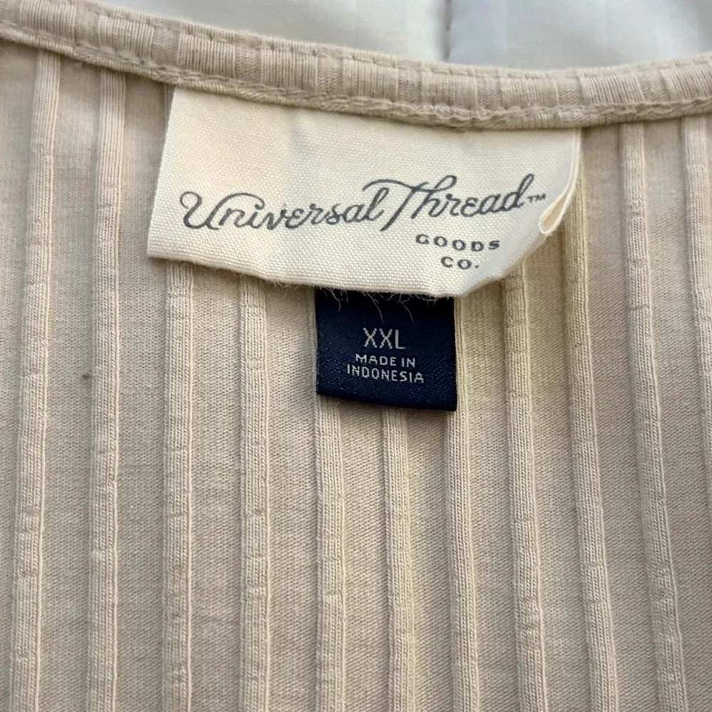 Universal Thread Ribbed V-Neck Tank Top - Light Beige - Picture 3 of 5